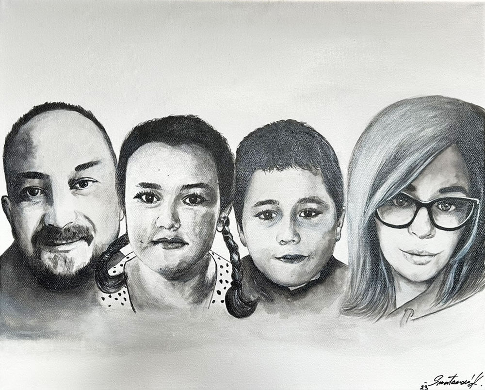 Malovaný osobní portrét rodiny akrylovými barvami